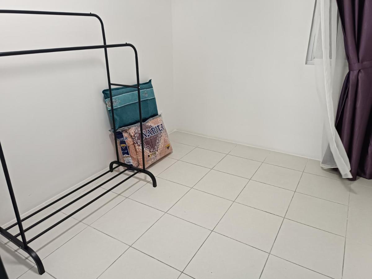 Aisy Homestay Putrajaya Cyberjaya Klia Kampung Dengkil Εξωτερικό φωτογραφία